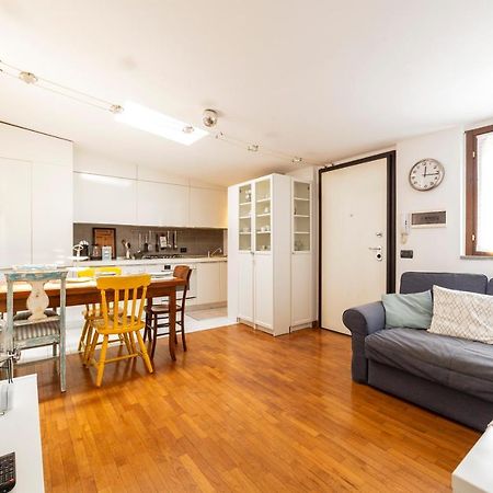 Porta Genova Balcony Apartment 밀라노 외부 사진