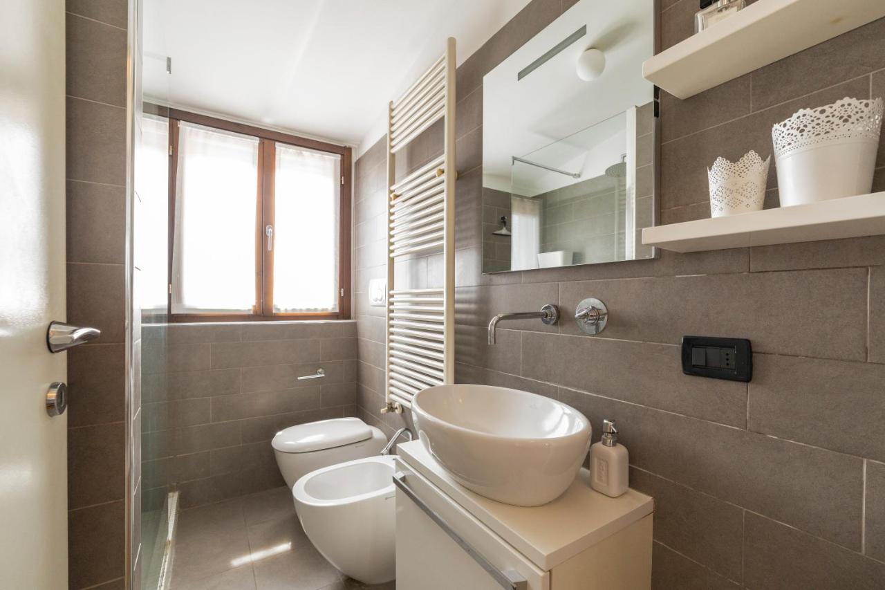 Porta Genova Balcony Apartment 밀라노 외부 사진
