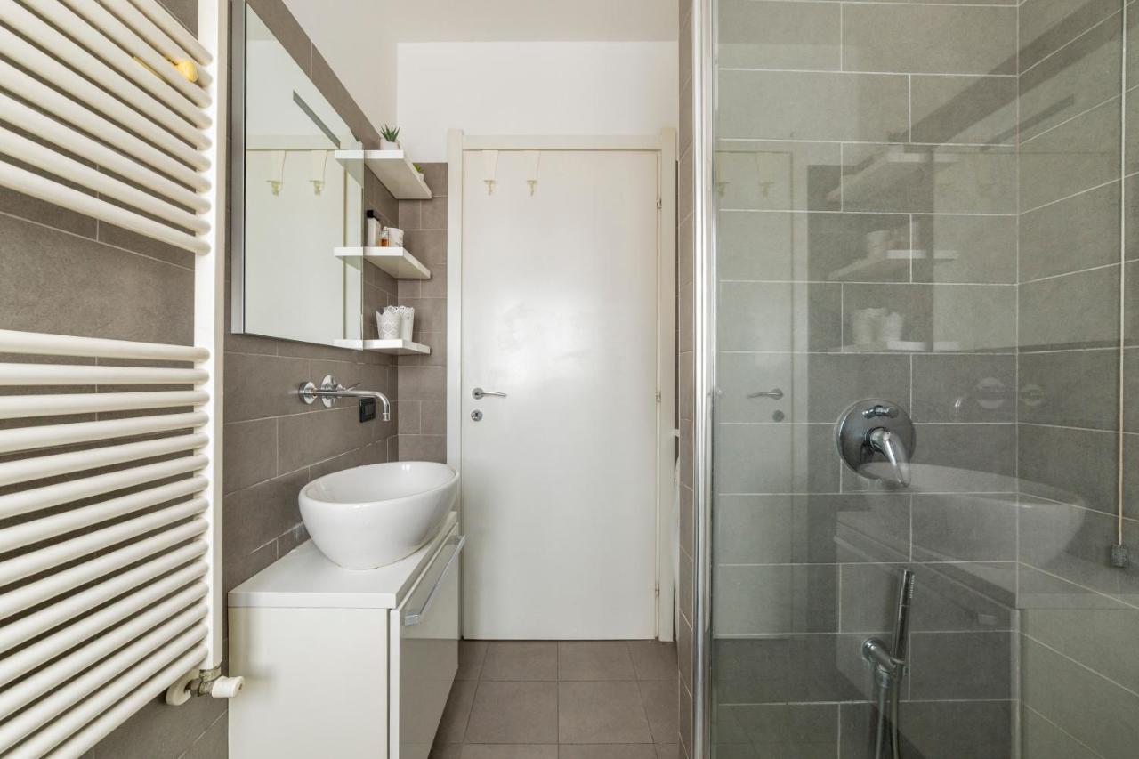 Porta Genova Balcony Apartment 밀라노 외부 사진